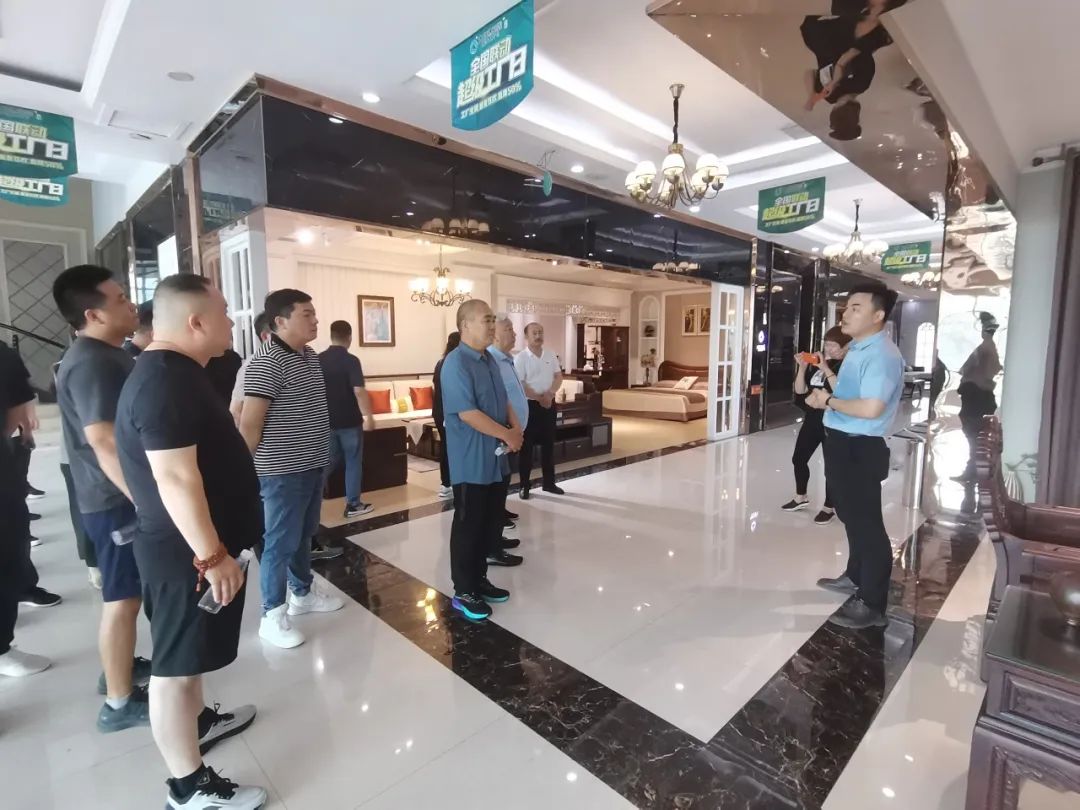 郑州市家居装饰设计商会党支部走进会员企业--河南省贝卡伦家居科技有限公司(生产基地)(图3) 3.jpg