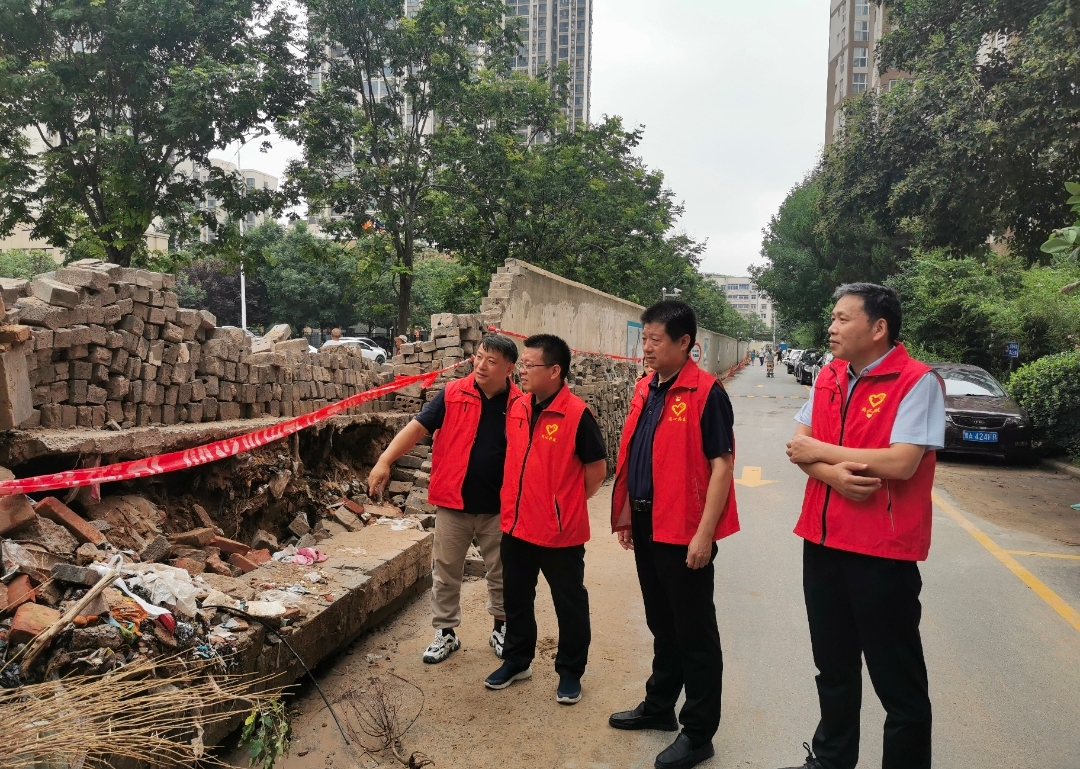 伟德体育直播开奖入口下沉社区帮困解难(图1) 伟德体育直播开奖入口下沉社区帮困解难(图1)