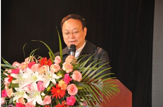 2013中国国际潮流女装发布会在丰乐葵园举行(图2) 2013中国国际潮流女装发布会在丰乐葵园举行(图2)