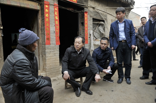 市委书记吴天君到市工商联对口帮扶村调研扶贫工作(图2) 市委书记吴天君到市工商联对口帮扶村调研扶贫工作(图2)