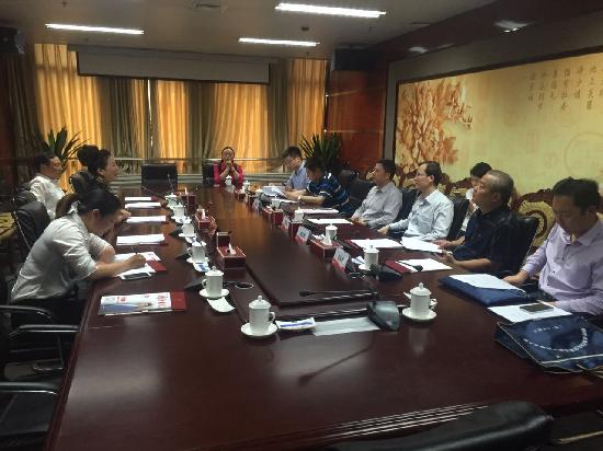 郑州市非公企业党建调研组赴管城区调研(图1) 郑州市非公企业党建调研组赴管城区调研(图1)