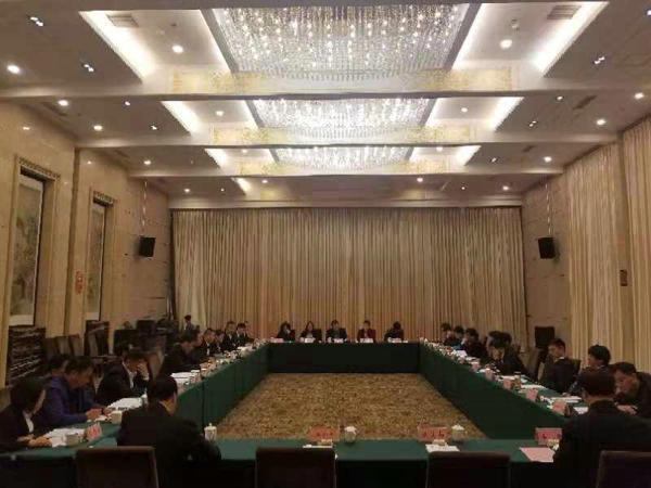 全国工商联第六联系调研组一行到新密市调研指导工作(图1) 全国工商联第六联系调研组一行到新密市调研指导工作(图1)