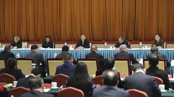 郑州市古玩业商会会长蒋继明赴京参加民营企业家迎春座谈会(图1) 郑州市古玩业商会会长蒋继明赴京参加民营企业家迎春座谈会(图1)