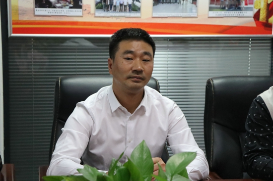 中共郑州市南平商会支部委员会正式成立(图6) 中共郑州市南平商会支部委员会正式成立(图6)