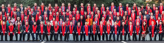 郑州市南平商会第一届理(监)事会就职庆典大会在河南省黄河迎宾馆隆重举行(图4) 郑州市南平商会第一届理(监)事会就职庆典大会在河南省黄河迎宾馆隆重举行(图4)