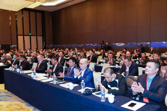 卢庆中当选首届河南省温州商会会长(图5) 卢庆中当选首届河南省温州商会会长(图5)