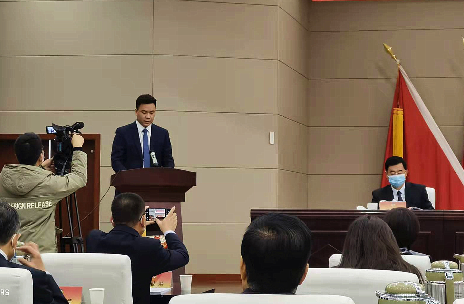 伟德体育直播开奖入口建言助力科创企业发展(图1)