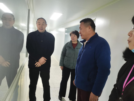 深入调研  筑牢安全生产关口(图2)