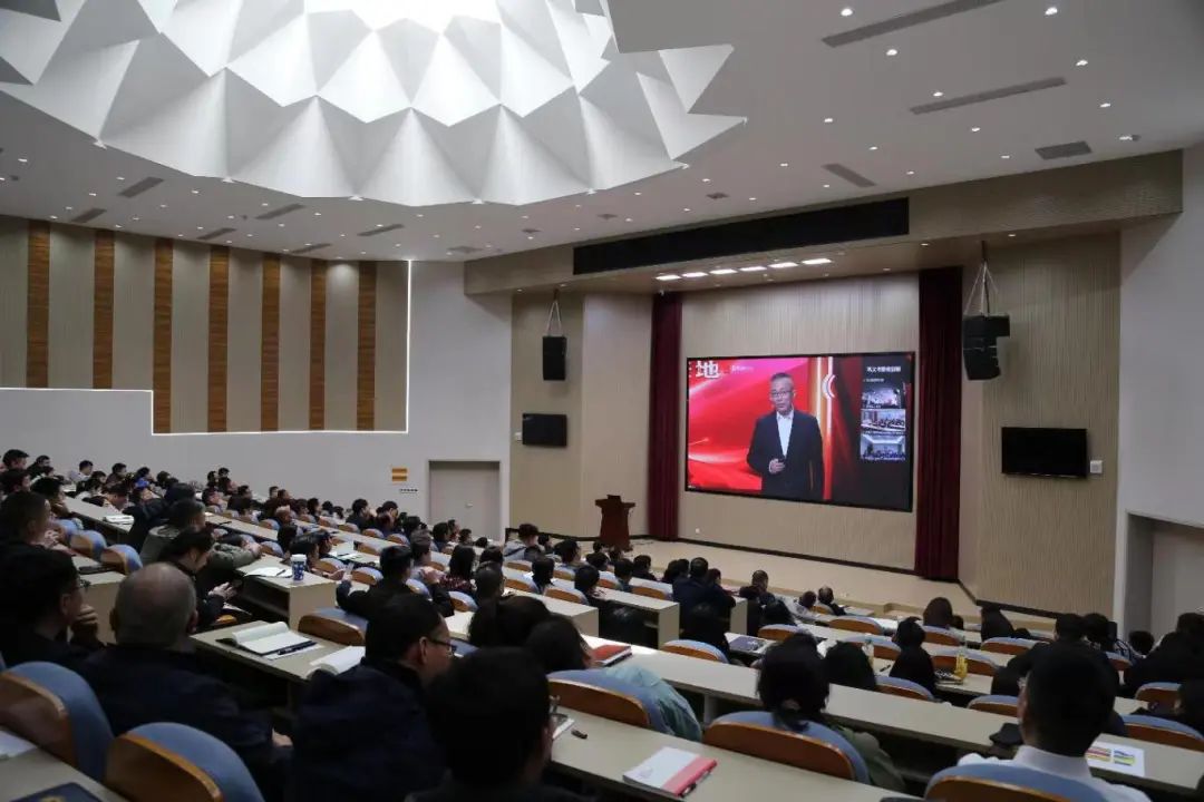 巩义市强化培训提升民营企业家能力素质(图2)