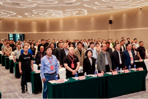 郑州市电梯商会第二届第五次会员大会 圆满召开(图2)