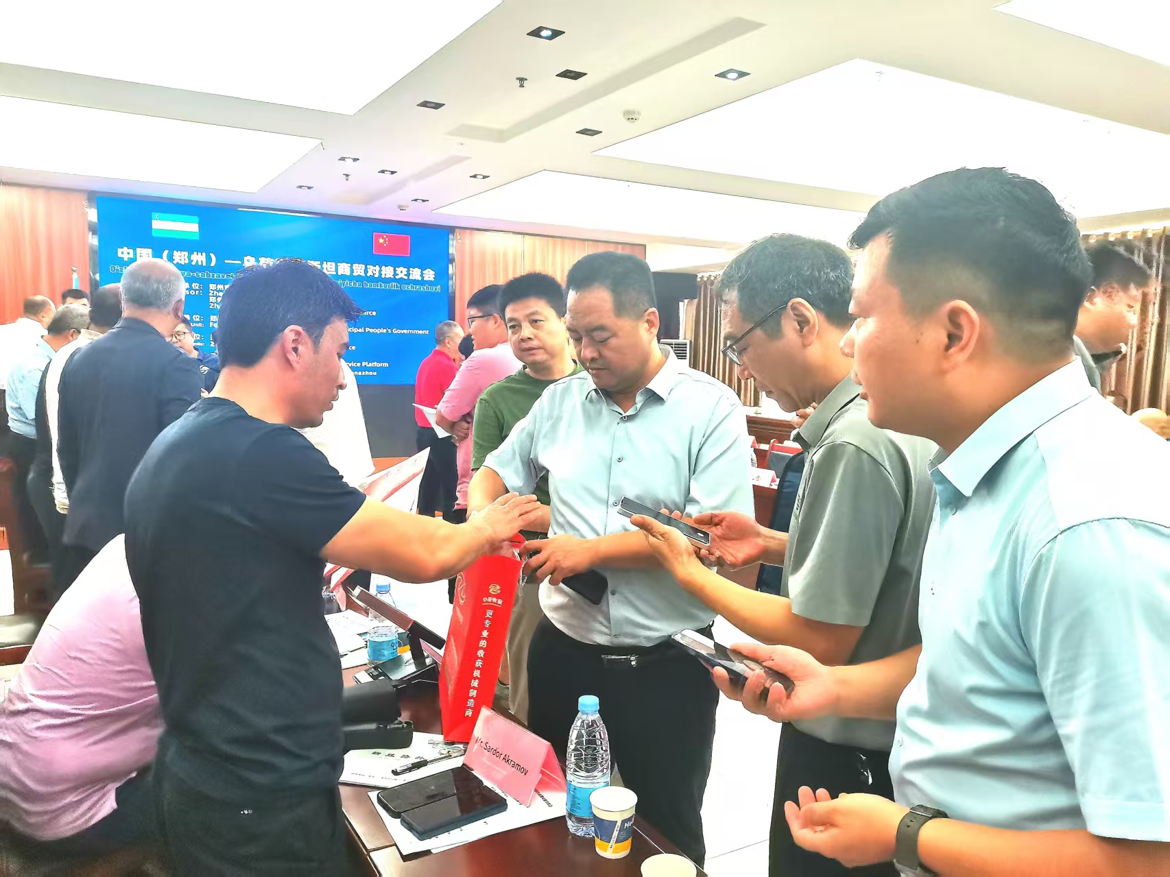 中国（郑州）—乌兹别克斯坦商贸对接交流会成功举办(图3)