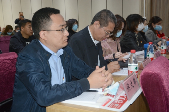 集中讲 深入学---郑州市社会组织党史学习教育集中上党课活动在温州商会举行(图2)