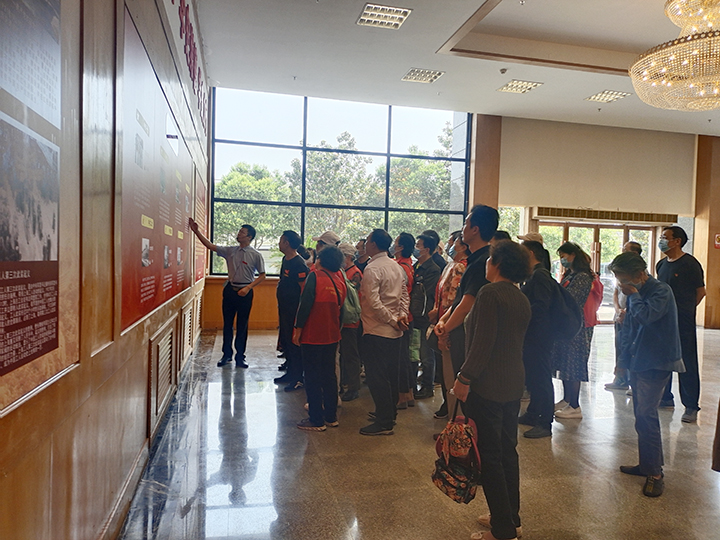 观红色影展 知责任担当—郑州市盐城商会党史学习教育活动圆满举办(图2)