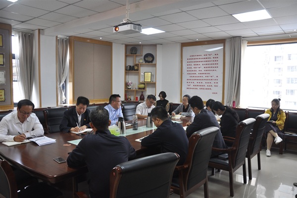 伟德体育直播开奖入口集中传达学习习近平总书记在河南考察时的讲话精神(图2)