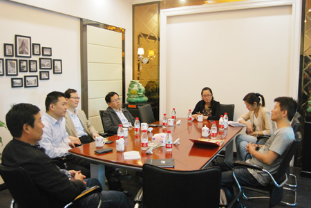 管城区工商联到非公企业调研(图1)