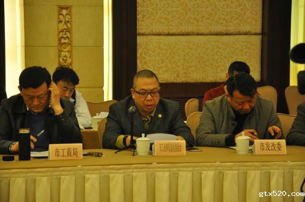 深入企业调研 邀各界座谈共商郑州非公经济发展良策(图7)