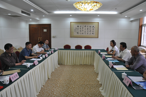 伟德体育直播开奖入口与哈密市工商联座谈(图1)