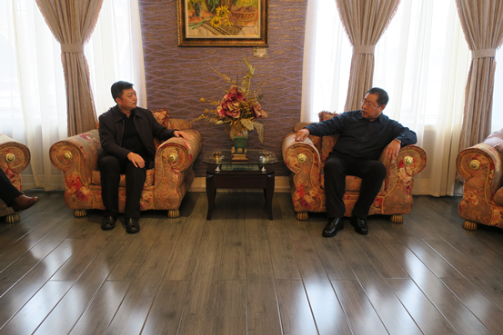 伟德体育直播开奖入口组团赴天津、哈尔滨考察文史馆建设(图4)