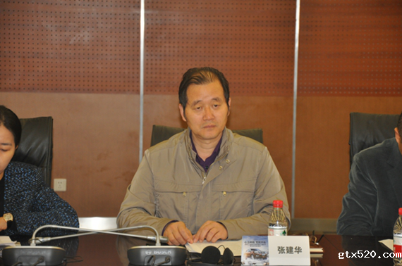 郑州市非公经济界十九大报告学习座谈会召开(图6)