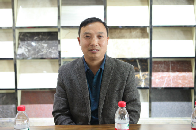 郑州市盐城商会党支部组织学习贯彻十九大会议精神(图11) 郑州市盐城商会党支部组织学习贯彻十九大会议精神(图11)