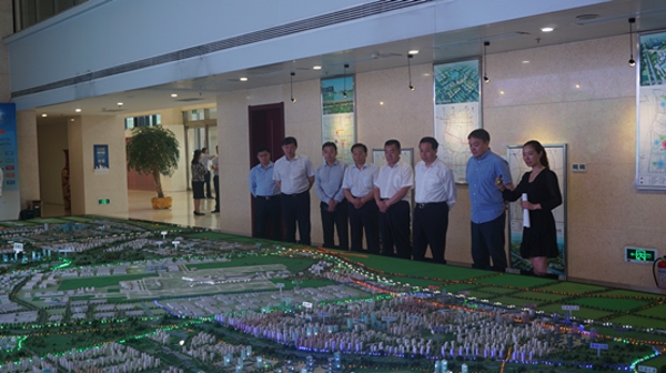 省委常委、统战部部长孙守刚来郑调研营商环境和非公有制经济领域统战工作(图2) 省委常委、统战部部长孙守刚来郑调研营商环境和非公有制经济领域统战工作(图2)