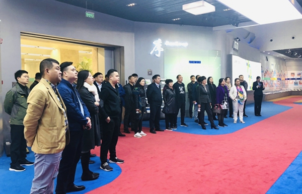 伟德体育直播开奖入口举办学习贯彻习近平总书记在全国民营企业座谈会重要讲话精神专题培训班(图3)