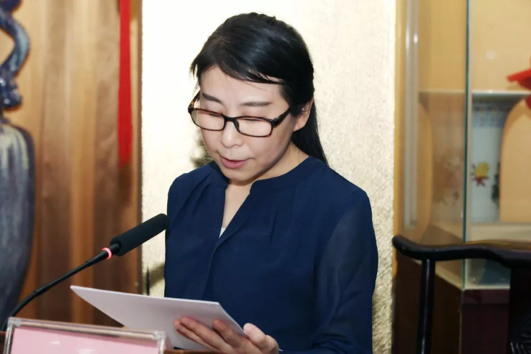 郑州市古玩业商会年会在郑州隆重举行(图6) 郑州市古玩业商会年会在郑州隆重举行(图6)