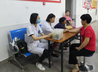 郑州盐城商会开展“党群心连心 棕情端午节”主题活动(图3)