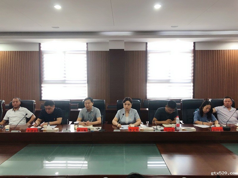 管城区委统战部与区工商联共同召开同民营经济代表人士“一对一”谈心谈话座谈会(图2)