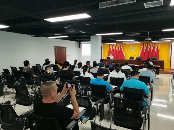 金水区兴达路街道商会组织辖区非公企业学习垃圾分类知识(图2)