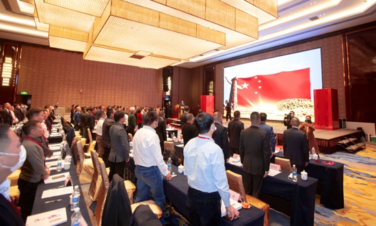 阔步新征程 携手赢未来---河南省温州商会成立大会暨郑州市温州商会六届一次会员代表大会在郑召开(图2)