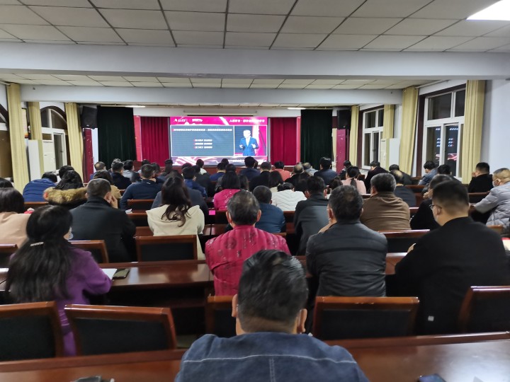 登封市工商联组织民营企业家参加格局商学院登封分院学习培训(图2)